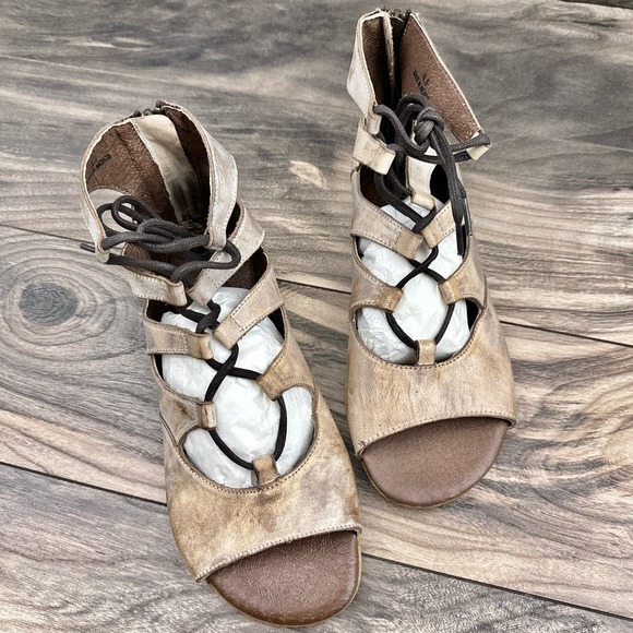 NIB Roan Bed Stu Winnie 7 37 Lace Up Gladiator Distressed Leather Sandal Taupe - Picture 6 of 11